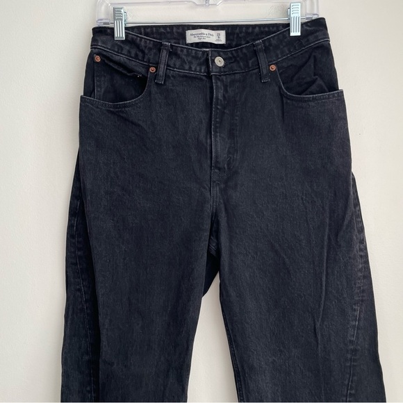 Abercrombie & Fitch 90’s Relaxed Jean high rise split Hem black 29 straight leg - Picture 7 of 16